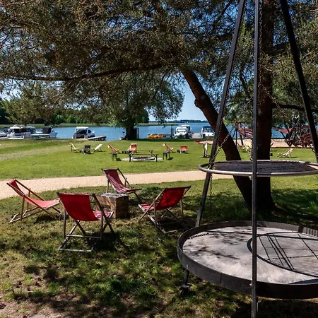 Apartment Na Wodzie Topiko Czarter Przy Ognisty Ptak *